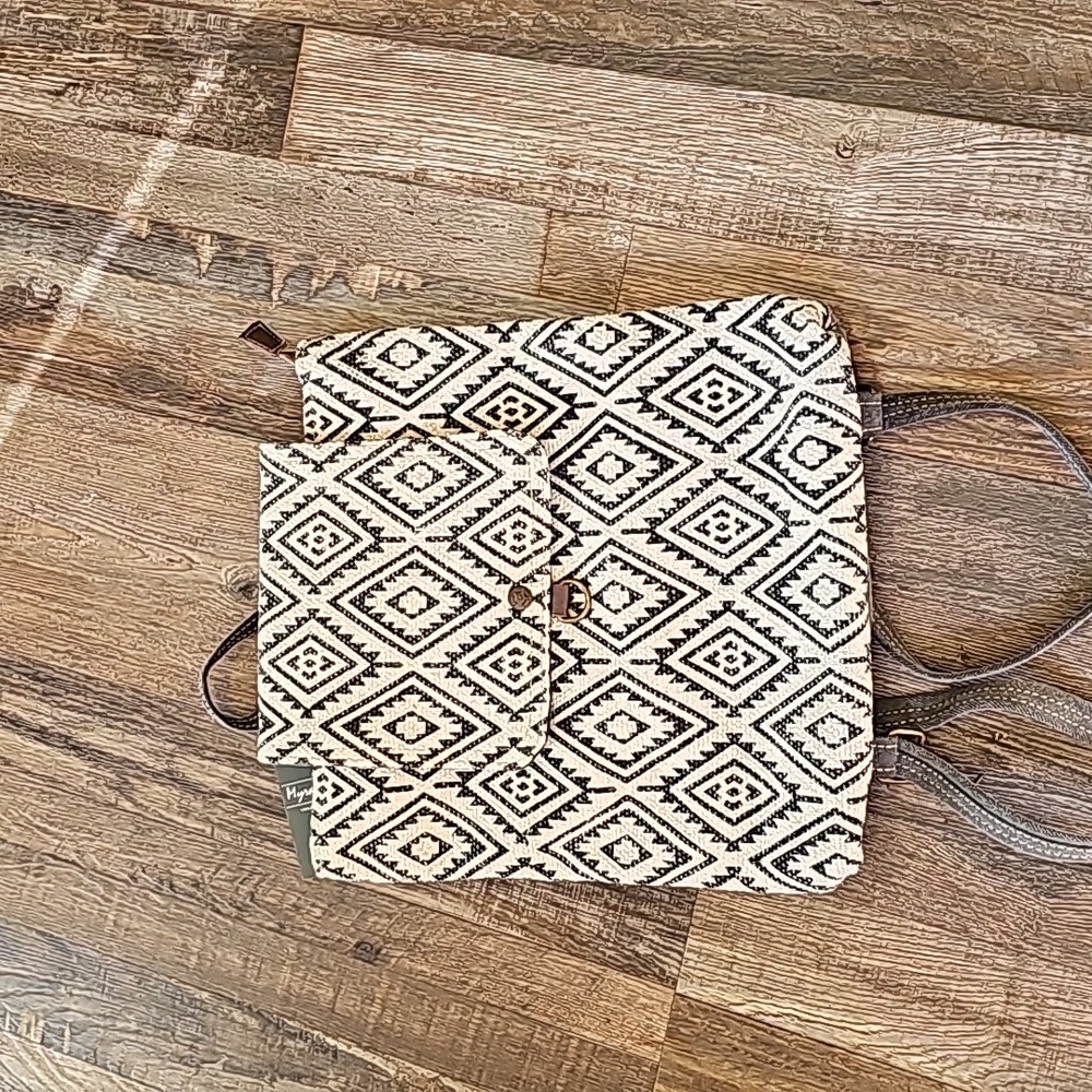 Myra backpack